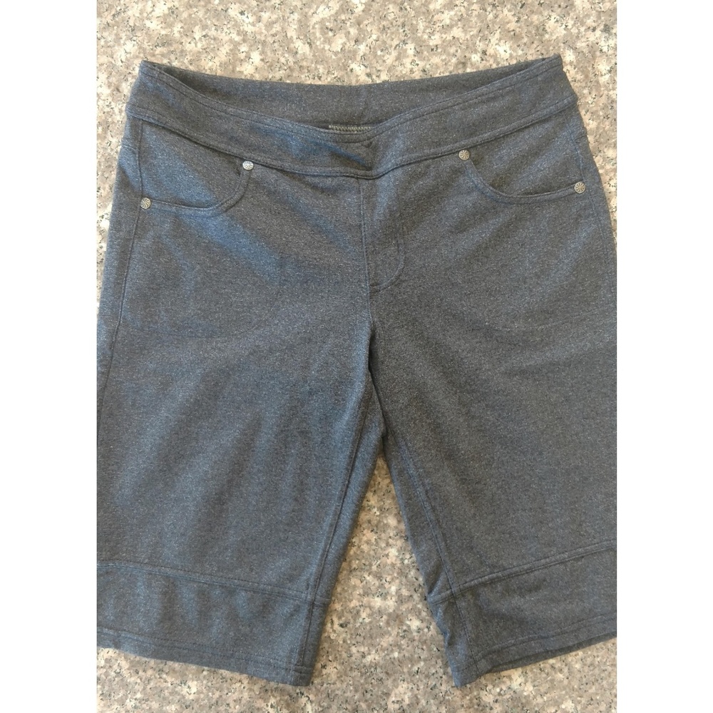 Athleta Small Dark Heather Grey Bermuda Shorts